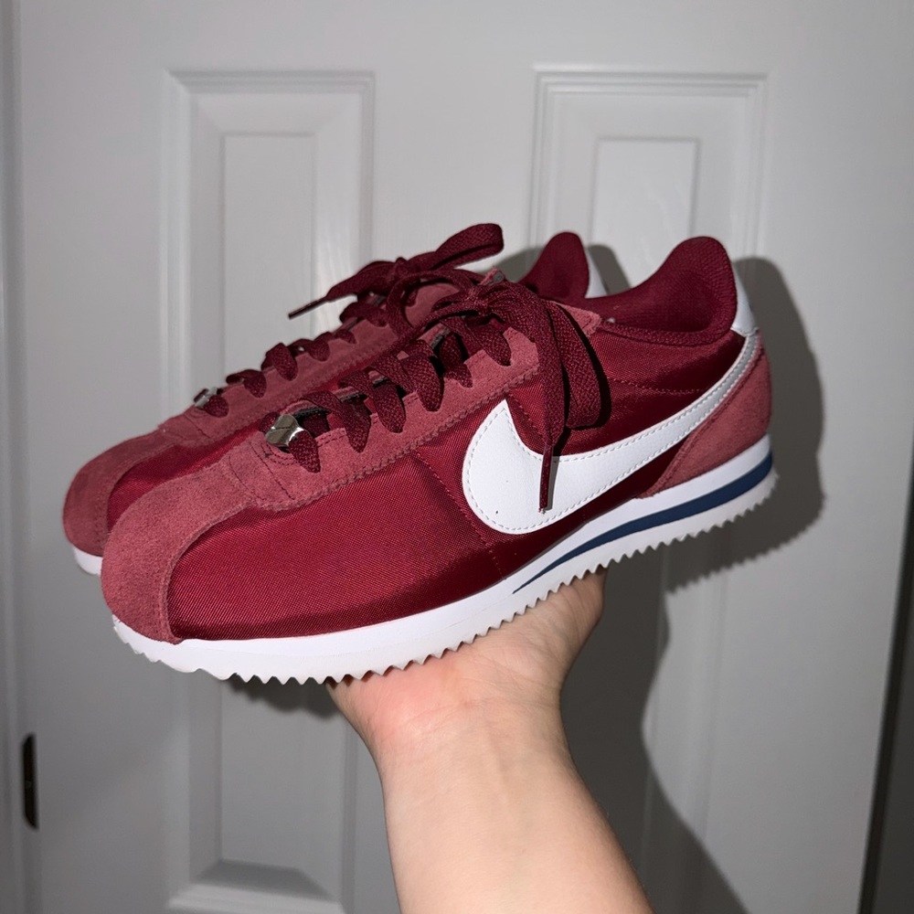 Nike Women's Sneakers in Burgundy and White